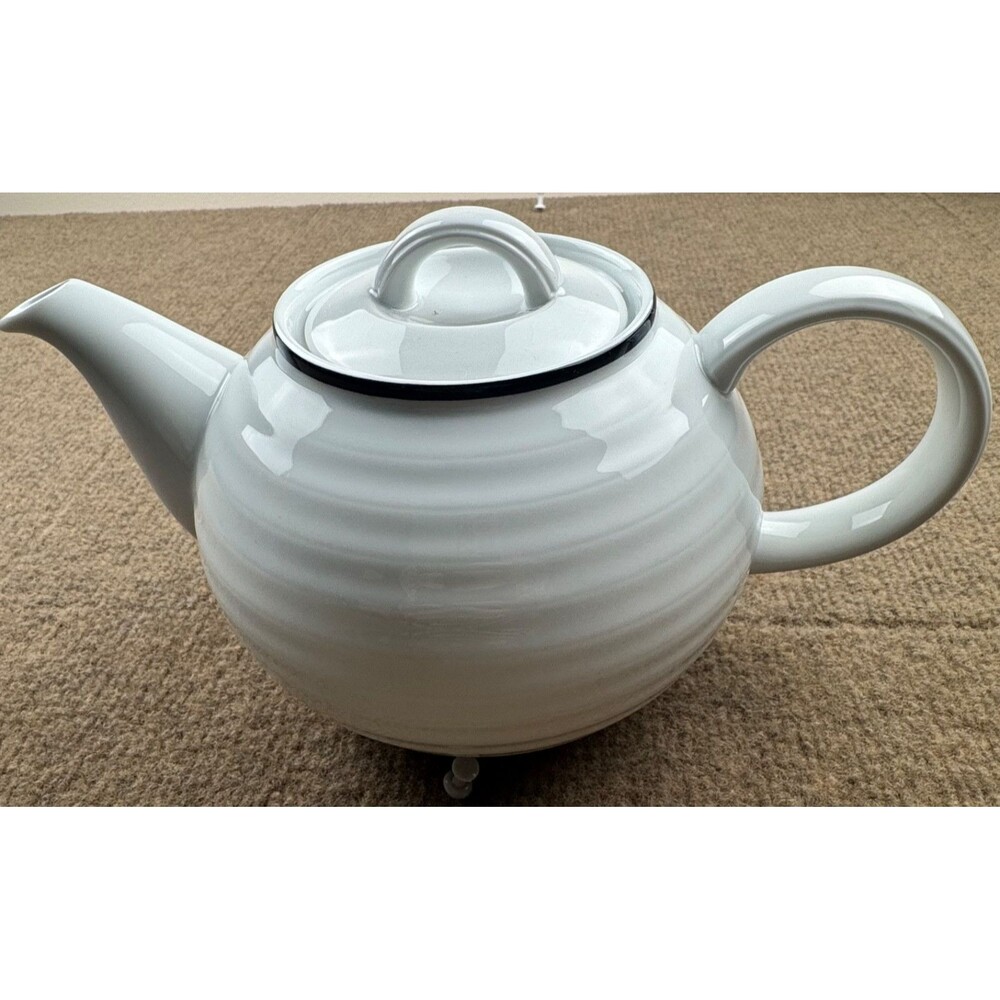 CRATE & BARREL Spal Roulette White Ribbed Porcelain Teapot Blue Trim Excellent